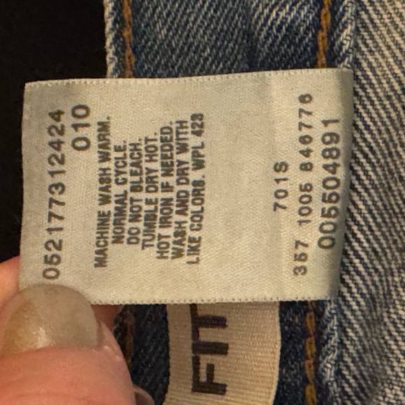 Levi's Men's Relaxed Fit 550 Blue Jeans Vintage 35x32 - Picture 9 of 12